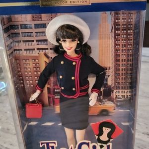 Barbie That Girl 2002 Collector Edition NRFB